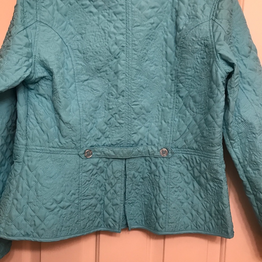 Lightweight jacket - Picture 2 of 3